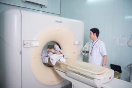 PHOTOS OF BINH DAN HOSPITAL