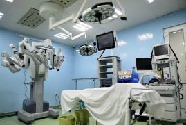 ROBOT SURGERY AT BINH DAN HOSPITAL