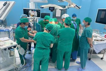 Phối hợp đa 79 King 2 ddăng nhập nhận thưởng M.79king56.com bảo hiểm thua cược cứu sống thanh niên  chấn thương bụng kín phức tạp tại Côn Đảo