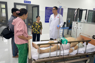 Cứu sống 79Kinh.com link tải ứng dụng thủng ổ loét tá tràng nguy kịch tại Côn Đảo