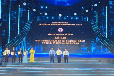 Nhóm tác giả 79KINH - Trang cá độ World Cup 2026 uy tín nhất việt nam đạt Giải Nhì Giải thưởng Sáng tạo TP.HCM 2025 với công trình M.79king56.com bảo hiểm thua cược bảo tồn thận chuẩn quốc tế